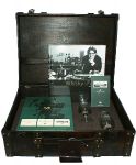 Classic Malt Collection Tasting Suitcase in Holzkoffer mit Gläsern und Buch